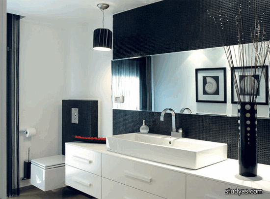 Чёрно-белая цветовая гамма ванной комнаты
